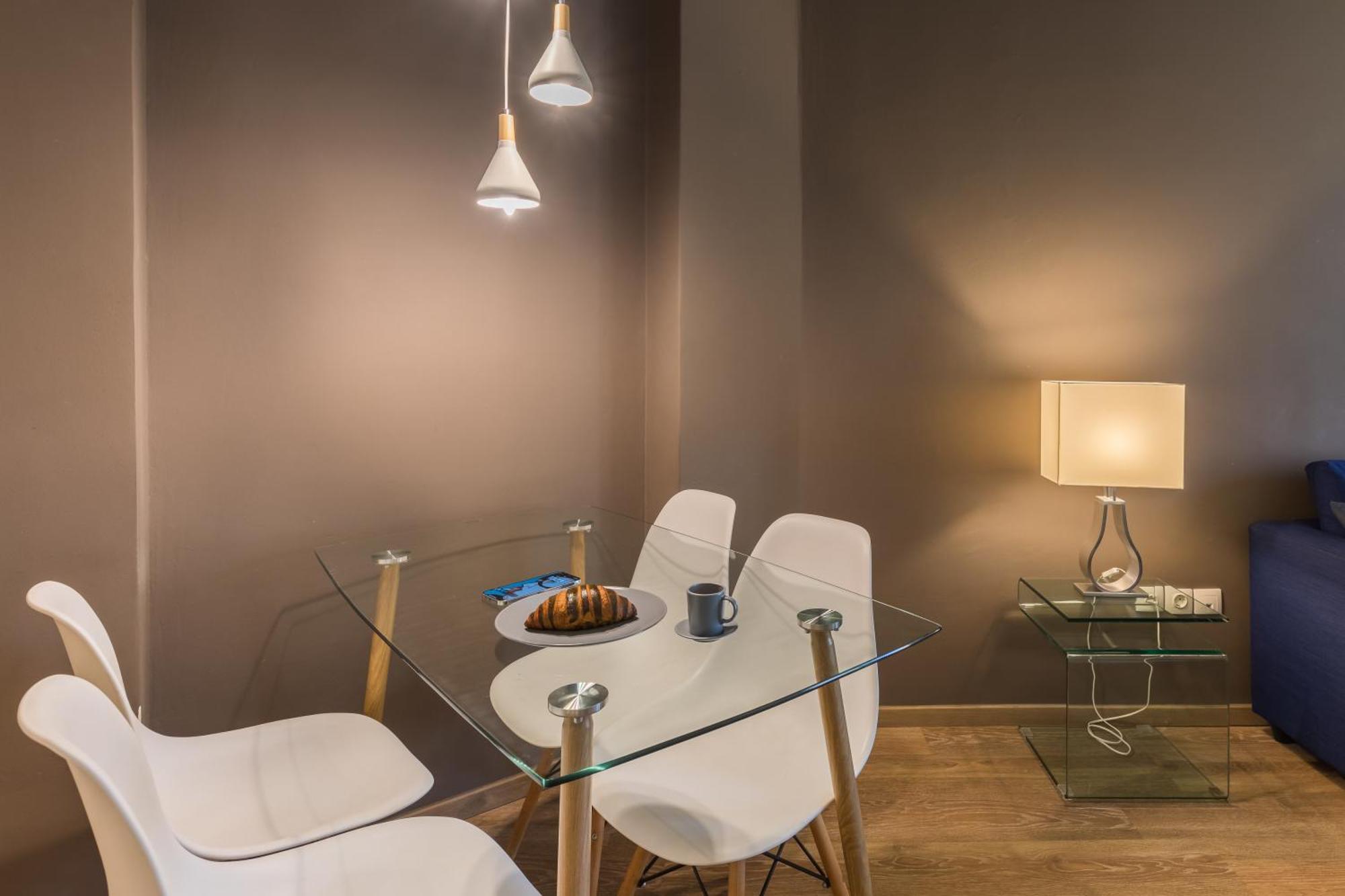 Danae By Halu! 2-Bedroom Apartment In The Center Thessaloniki Buitenkant foto